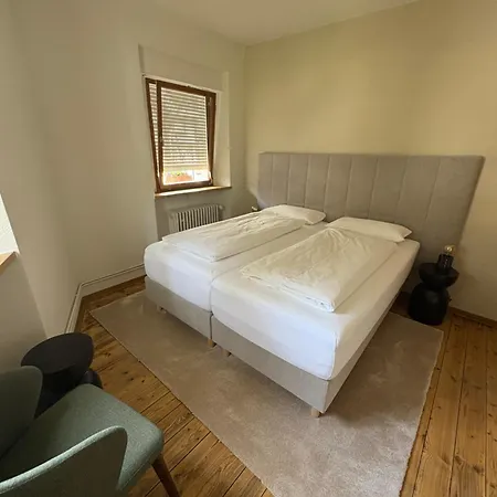 Mya Weinland Pensjonat