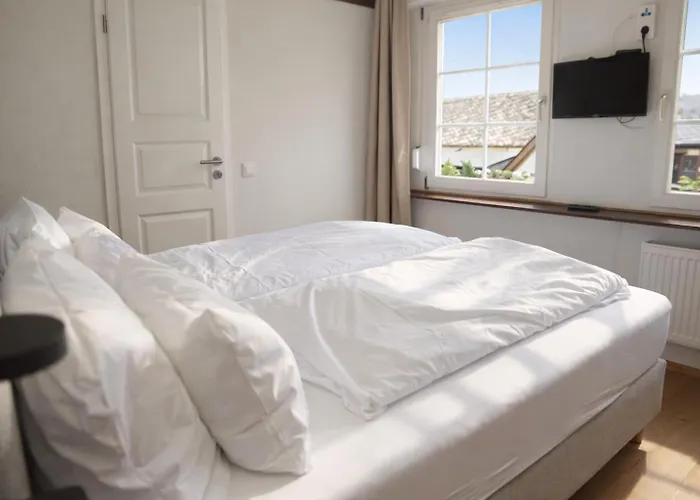 Mya Weinland 게스트하우스